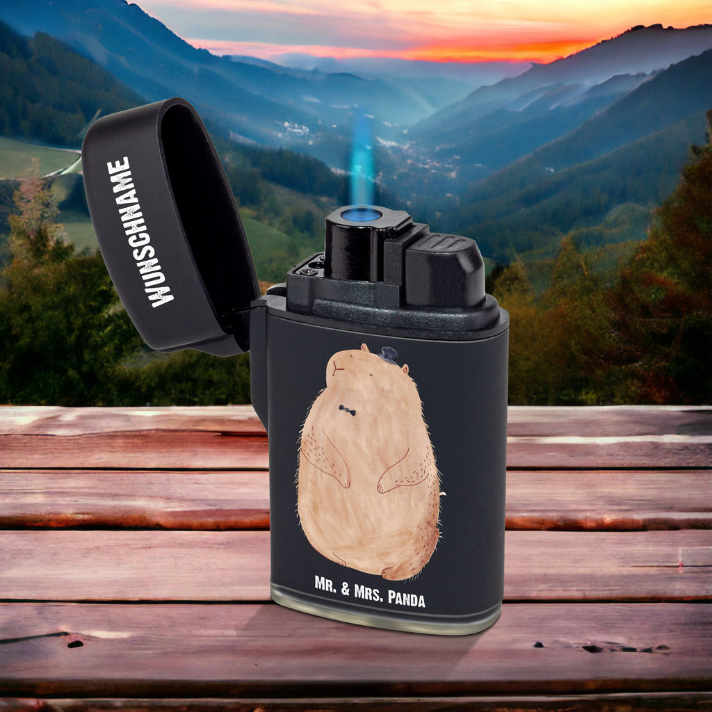 Personalisiertes Feuerzeug Murmeltier Personalisiertes Feuerzeug, Personalisiertes Gas-Feuerzeug, Personalisiertes Sturmfeuerzeug, Tiermotive, Gute Laune, lustige Sprüche, Tiere, Murmeltier, Knigge, Fröhlichkeit, Freundlichkeit, Respekt, Anstand