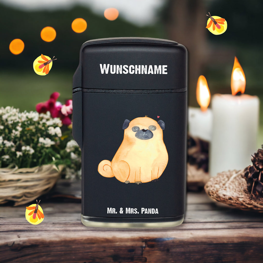 Personalisiertes Feuerzeug Mops Personalisiertes Feuerzeug, Personalisiertes Gas-Feuerzeug, Personalisiertes Sturmfeuerzeug, Hund, Hundemotiv, Haustier, Hunderasse, Tierliebhaber, Hundebesitzer, Sprüche, Mops, Liebe, Hundeliebe