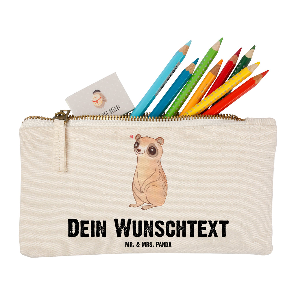 Personalisierte Schminktasche Plumplori Glücklich Personalisierte Schminktasche, Personalisierte Kosmetiktasche, Personalisierter Kosmetikbeutel, Personalisiertes Stiftemäppchen, Personalisiertes Etui, Personalisierte Federmappe, Personalisierte Makeup Bag, Personalisiertes Schminketui, Personalisiertes Kosmetiketui, Personalisiertes Schlamperetui, Schminktasche mit Namen, Kosmetiktasche mit Namen, Kosmetikbeutel mit Namen, Stiftemäppchen mit Namen, Etui mit Namen, Federmappe mit Namen, Makeup Bg  mit Namen, Schminketui mit Namen, Kosmetiketui mit Namen, Schlamperetui mit Namen, Schminktasche personalisieren, Schminktasche bedrucken, Schminktasche selbst gestalten, süße Tiermotive, gute Laune, lustige Sprüche, Tiere, Plumplori, Niedlich, Glück