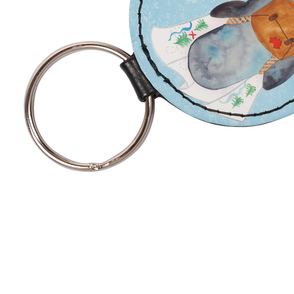 Personalisierter Schlüsselanhänger Pinguin & Maus Wanderer Personalisierter Schlüsselanhänger, Personalisierter Anhänger, Personalisierter Taschenanhänger, Personalisierter Glücksbringer, Personalisierter Schutzengel, Schlüsselanhänger mit Namen, Anhänger mit Namen, Glücksbringer mit Namen, Schlüsselanhänger Wunschtext, Schlüsselanhänger selbst gestalten, Pinguin, Pinguine, Abenteurer, Abenteuer, Roadtrip, Ausflug, Wanderlust, wandern