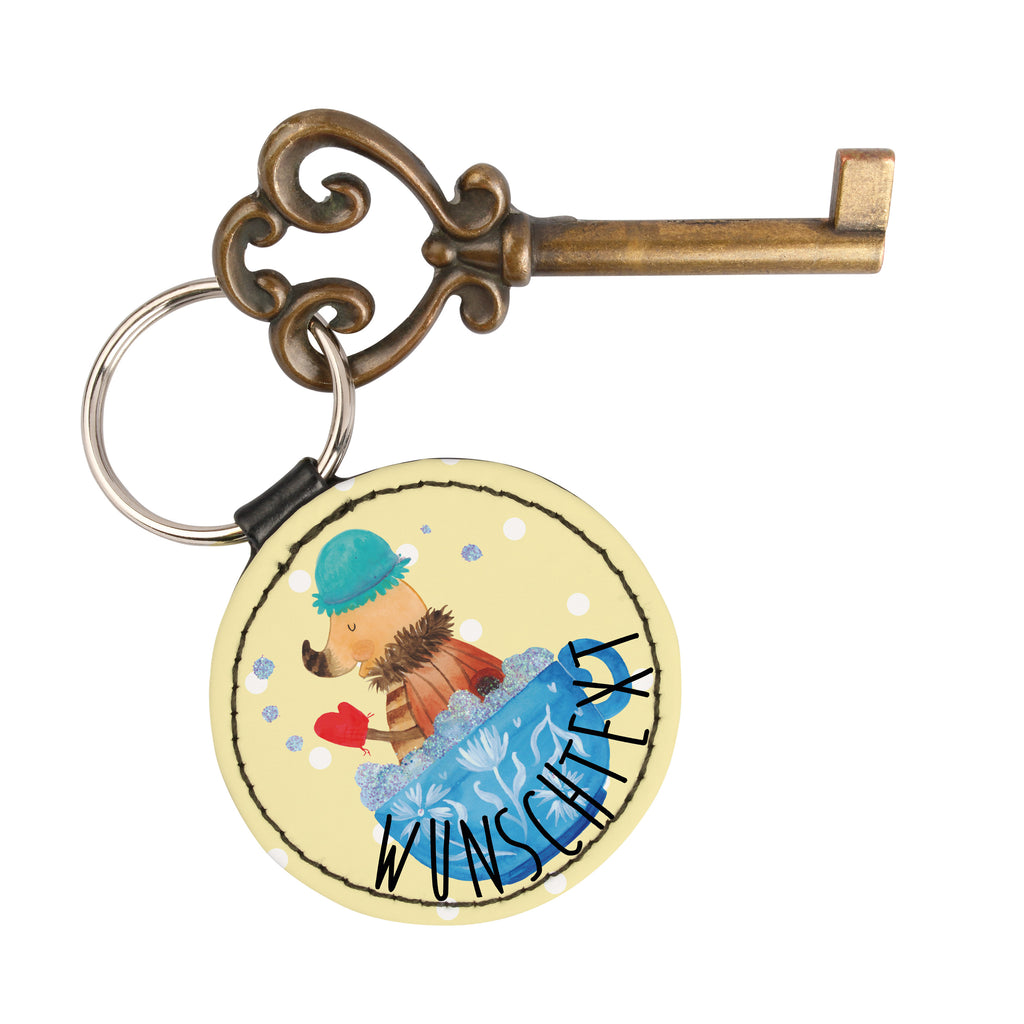 Personalisierter Schlüsselanhänger Nachtfalter Schaumbad Personalisierter Schlüsselanhänger, Personalisierter Anhänger, Personalisierter Taschenanhänger, Personalisierter Glücksbringer, Personalisierter Schutzengel, Schlüsselanhänger mit Namen, Anhänger mit Namen, Glücksbringer mit Namen, Schlüsselanhänger Wunschtext, Schlüsselanhänger selbst gestalten, Tiermotive, Gute Laune, lustige Sprüche, Tiere, Nachtfalter, Schaumbad, Badezimmer, Bad, WC, Badezimmerdeko, Baden, Tasse, Träumen, verträumt, Ziele, Zeitmanagement