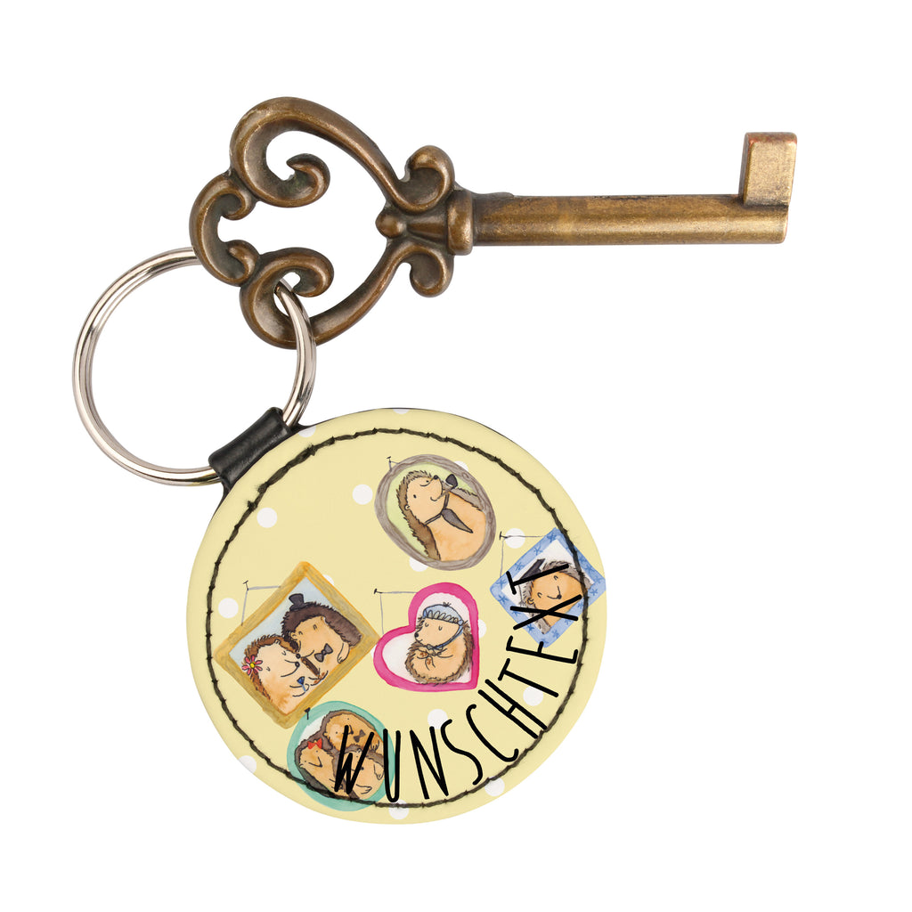 Personalisierter Schlüsselanhänger Igel Familie Personalisierter Schlüsselanhänger, Personalisierter Anhänger, Personalisierter Taschenanhänger, Personalisierter Glücksbringer, Personalisierter Schutzengel, Schlüsselanhänger mit Namen, Anhänger mit Namen, Glücksbringer mit Namen, Schlüsselanhänger Wunschtext, Schlüsselanhänger selbst gestalten, Familie, Vatertag, Muttertag, Bruder, Schwester, Mama, Papa, Oma, Opa, Liebe, Igel, Bilder, Zusammenhalt, Glück