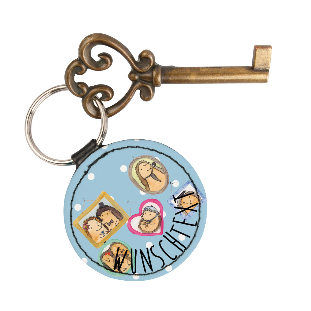 Personalisierter Schlüsselanhänger Igel Familie Personalisierter Schlüsselanhänger, Personalisierter Anhänger, Personalisierter Taschenanhänger, Personalisierter Glücksbringer, Personalisierter Schutzengel, Schlüsselanhänger mit Namen, Anhänger mit Namen, Glücksbringer mit Namen, Schlüsselanhänger Wunschtext, Schlüsselanhänger selbst gestalten, Familie, Vatertag, Muttertag, Bruder, Schwester, Mama, Papa, Oma, Opa, Liebe, Igel, Bilder, Zusammenhalt, Glück