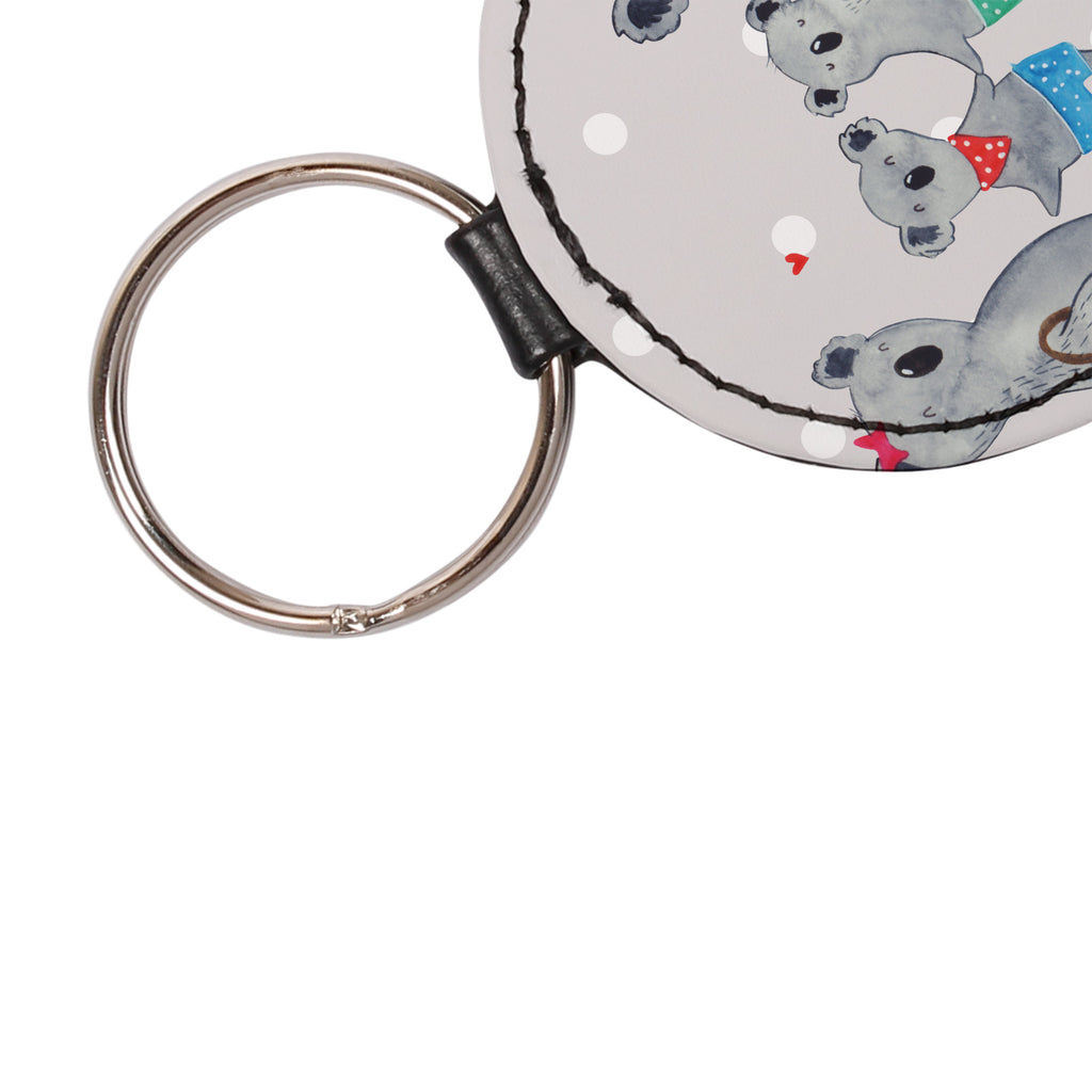 Personalisierter Schlüsselanhänger Koala Familie zwei Personalisierter Schlüsselanhänger, Personalisierter Anhänger, Personalisierter Taschenanhänger, Personalisierter Glücksbringer, Personalisierter Schutzengel, Schlüsselanhänger mit Namen, Anhänger mit Namen, Glücksbringer mit Namen, Schlüsselanhänger Wunschtext, Schlüsselanhänger selbst gestalten, Familie, Vatertag, Muttertag, Bruder, Schwester, Mama, Papa, Oma, Opa, Koala, Koalabär, beste Familie, Familienzeit, Familienleben, Koalafamilie, Lieblingsfamilie