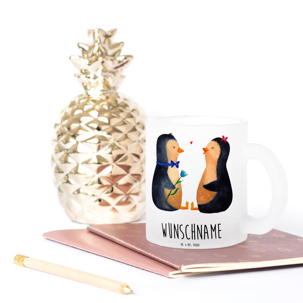 Personalisierte Teetasse Pinguin Pärchen Personalisierte Teetasse, Personalisiertes Teeglas, Personalisierter Teebecher, Personalisierte Glas Teetasse, Personalisierte Teetasse aus Glas, Teetasse mit Namen, Teeglas mit Namen, Teebecher mit Namen, Glas Teetasse mit Namen, Teetasse aus Glas mit Namen, Teetasse Wunschname, Teetasse selbst gestalten., Pinguin, Pinguine, Liebe, Liebespaar, Liebesbeweis, Liebesgeschenk, Verlobung, Jahrestag, Hochzeitstag, Hochzeit, Hochzeitsgeschenk, große Liebe, Traumpaar