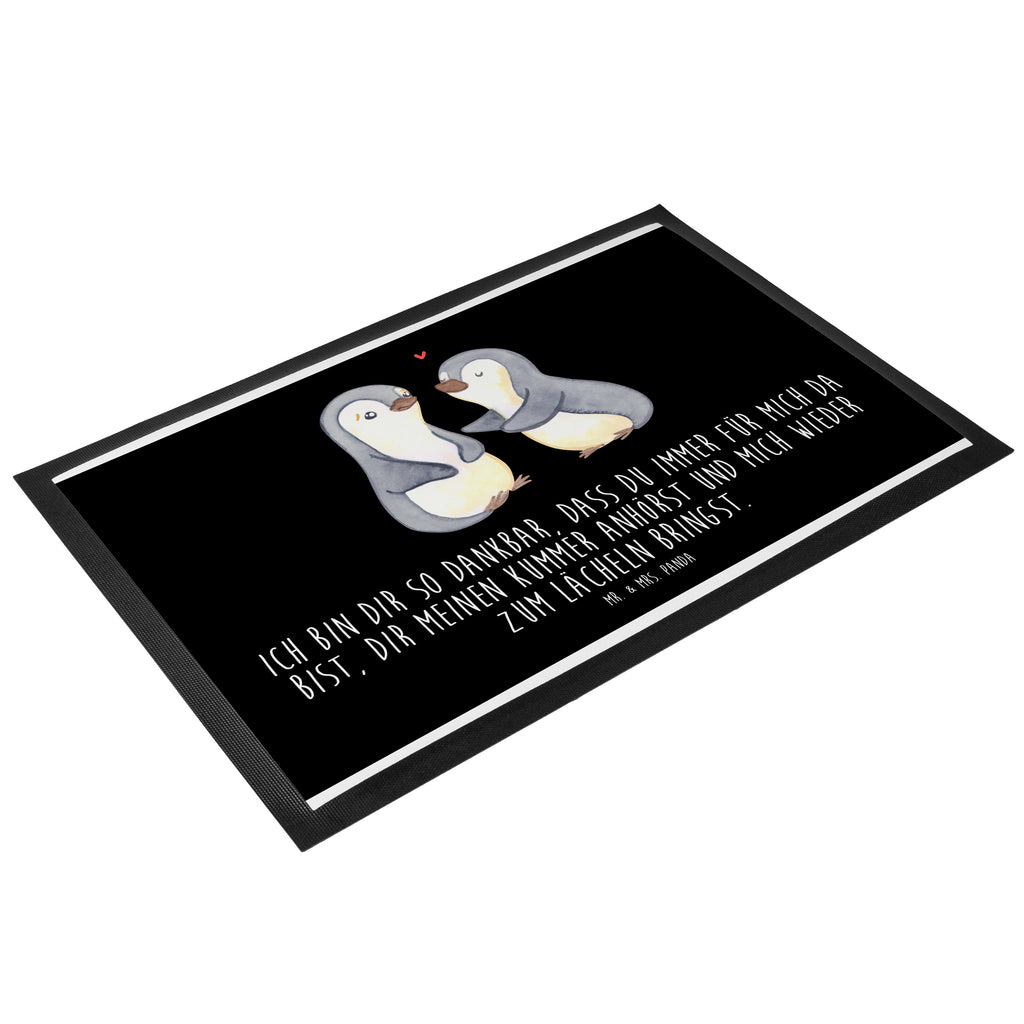 Fußmatte Pinguine trösten Türvorleger, Schmutzmatte, Fußabtreter, Matte, Schmutzfänger, Fußabstreifer, Schmutzfangmatte, Türmatte, Motivfußmatte, Haustürmatte, Vorleger, Liebe, Partner, Freund, Freundin, Ehemann, Ehefrau, Heiraten, Verlobung, Heiratsantrag, Liebesgeschenk, Jahrestag, Hocheitstag, Valentinstag, Geschenk für Frauen, Hochzeitstag, Mitbringsel, Geschenk für Freundin, Geschenk für Partner, Liebesbeweis, für Männer, für Ehemann