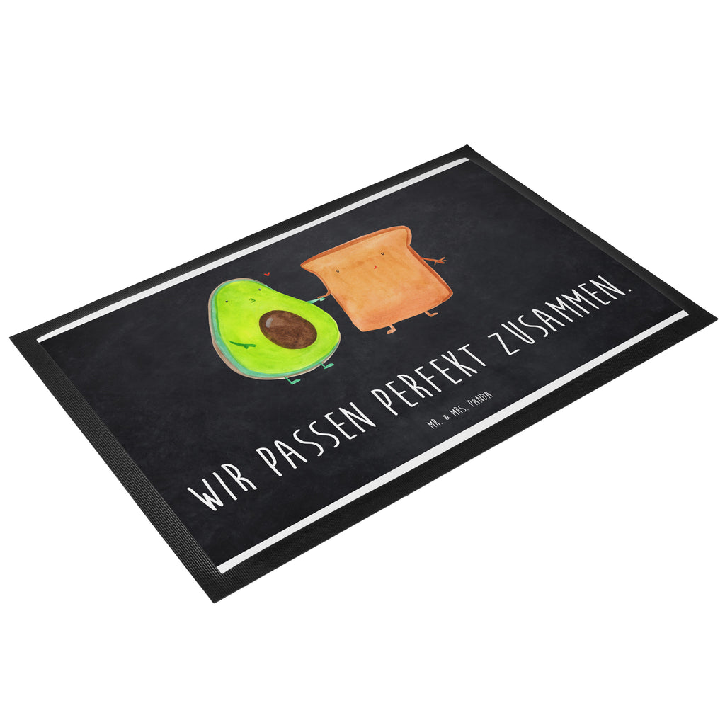 Fußmatte Avocado + Toast Avocado, Toast, Toastbrot, Liebespaar, Pärchen, Freund, Freundin, Verlobt, Verlobungsparty, Hochzeit, Hochzeitsgeschenk, Jahrestag, Jahrestagsgeschenk, Türvorleger, Schmutzmatte, Fußabtreter, Matte, Schmutzfänger, Fußabstreifer, Schmutzfangmatte, Türmatte, Motivfußmatte,  Haustürmatte, Vorleger  Avocado, Veggie, Vegan, Gesund