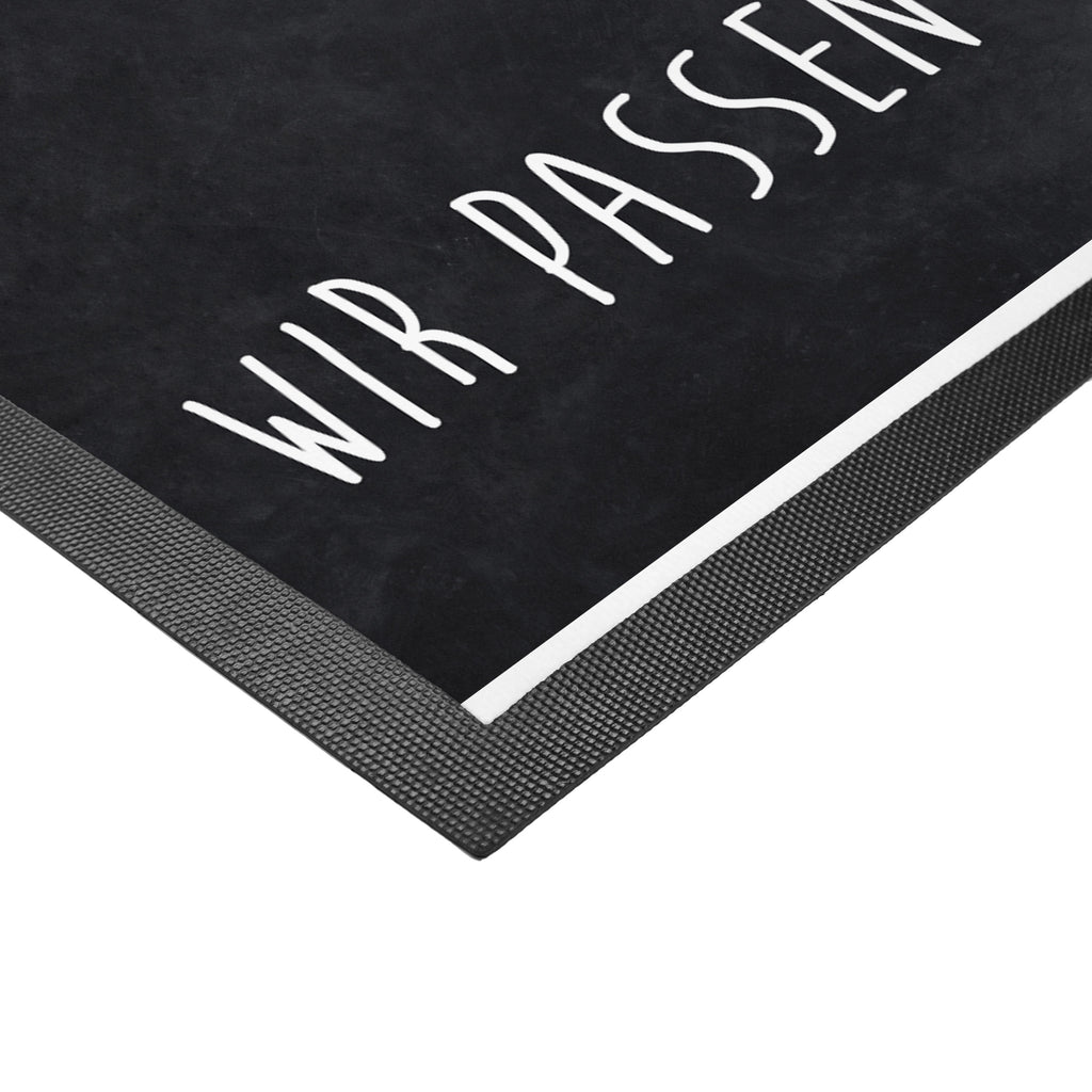 Fußmatte Avocado + Toast Avocado, Toast, Toastbrot, Liebespaar, Pärchen, Freund, Freundin, Verlobt, Verlobungsparty, Hochzeit, Hochzeitsgeschenk, Jahrestag, Jahrestagsgeschenk, Türvorleger, Schmutzmatte, Fußabtreter, Matte, Schmutzfänger, Fußabstreifer, Schmutzfangmatte, Türmatte, Motivfußmatte,  Haustürmatte, Vorleger  Avocado, Veggie, Vegan, Gesund