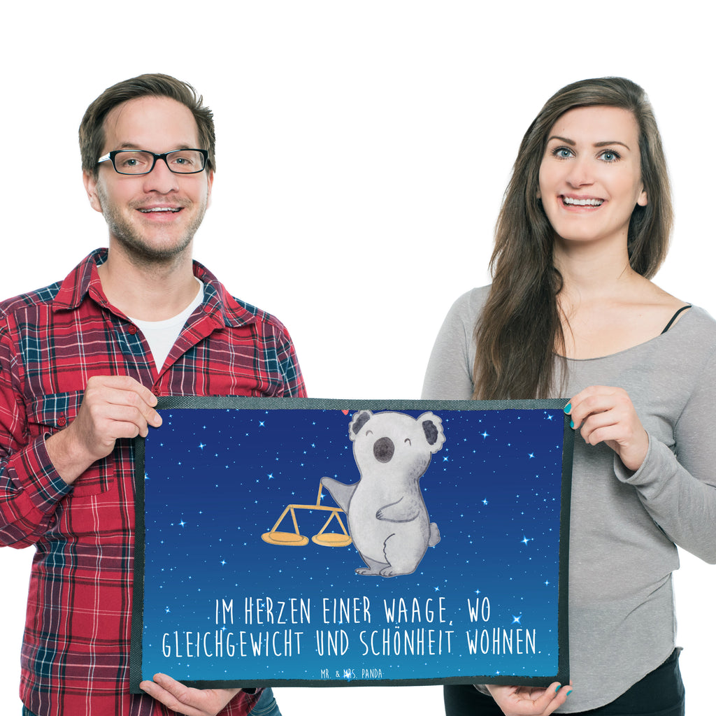 Fußmatte Waage Astrologie Waage, Sternzeichen, Astrologie, Tierkreiszeichen, Geschenk zum Geburtstag, Geburtstagsgeschenk, Geschenk Türvorleger, Schmutzmatte, Fußabtreter, Matte, Schmutzfänger, Fußabstreifer, Schmutzfangmatte, Türmatte, Motivfußmatte,  Haustürmatte, Vorleger  