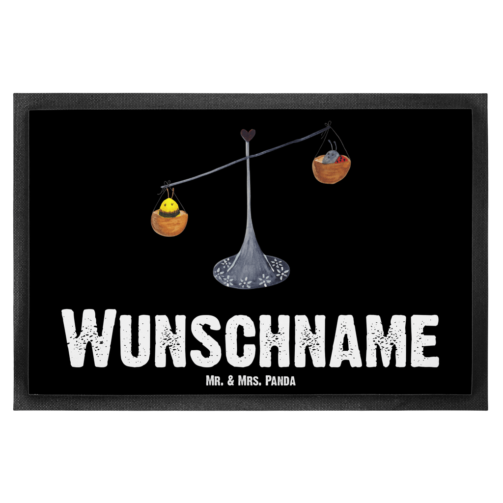 Personalisierte Fußmatte Sternzeichen Waage Personalisierte Fußmatte, Fußmatte mit Namen, Personalisieruung, Personalisiert, Fußmatte bedrucken, Türvorleger mit Namen, Haustürmatte personalisiert, Namensfussmatte, Wunschnamen, Bedrucken, Türvorleger personalisiert, Tierkreiszeichen, Sternzeichen, Horoskop, Astrologie, Aszendent, Waage, Waage Geschenk, Waage Sternzeichen, Geschenk Oktober, Geschenk September, Geburtstag Oktober, Geburtstag September, Gleichgewicht, Marienkäfer, Hummel, Biene