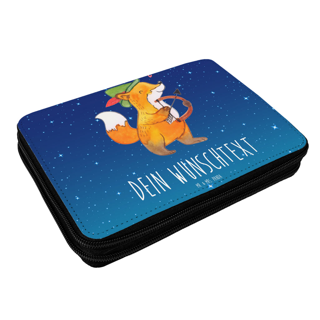 Personalisierte Federmappe Schütze Astrologie Personalisierte Federmappe, Personalisierte Stiftetasche, PersonalisierteS Stifte Etui, Schule, Einschulung, Geschenk, Kind, Schüler, Schülerin, Personalisierte Stifterolle, PersonalisierteS Federmäppchen, Motiv, Grundschule, Federmäppchen bedruckt, Büro Stifte Etui, Bestückte Federmappe, Kinder Federmappe, Federmappe Einschulung, Federmappe mit Namen, Stiftemappe mit Namen, Stifterolle mit Namen, Federmäppchen mit Namen, Tierkreiszeichen, Sternzeichen, Horoskop, Astrologie, Aszendent, Schütze, Geschenkidee, Geburtstagsgeschenk