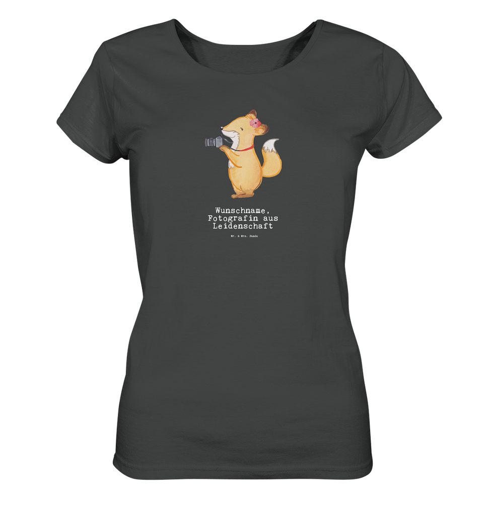 Personalisiertes Shirt Damen Fotografin aus Leidenschaft T-Shirt, Shirt, Tshirt, Lustiges T-Shirt, T-Shirt mit Spruch, Party, Junggesellenabschied, Jubiläum, Geburstag, Herrn, Damen, Männer, Frauen, Schlafshirt, Nachthemd, Sprüche, Beruf, Ausbildung, Abschied, Rente, Kollege, Kollegin, Geschenk, Schenken, Arbeitskollege, Mitarbeiter, Firma, Danke, Dankeschön, Fotografin, Fotoreporterin, Hobbyfotografin, Hochzeitsfotografin, Fotografie, Profi Fotografin