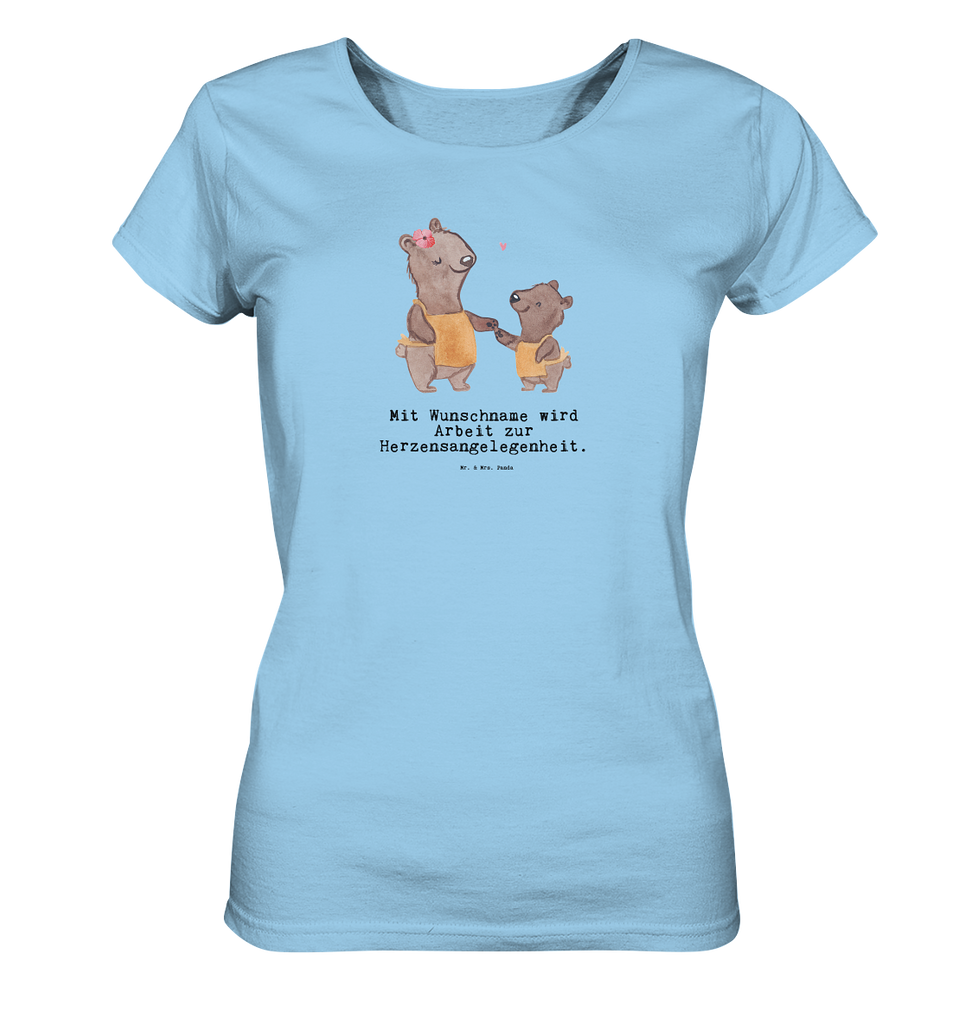 Personalisiertes Shirt Damen Arbeitserzieherin mit Herz T-Shirt, Shirt, Tshirt, Lustiges T-Shirt, T-Shirt mit Spruch, Party, Junggesellenabschied, Jubiläum, Geburstag, Herrn, Damen, Männer, Frauen, Schlafshirt, Nachthemd, Sprüche, Beruf, Ausbildung, Abschied, Rente, Kollege, Kollegin, Geschenk, Schenken, Arbeitskollege, Mitarbeiter, Firma, Danke, Dankeschön, Arbeitserzieherin, Arbeitspädagogin, Studium