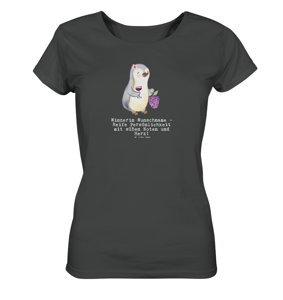 Personalisiertes Shirt Damen Winzerin mit Herz T-Shirt, Shirt, Tshirt, Lustiges T-Shirt, T-Shirt mit Spruch, Party, Junggesellenabschied, Jubiläum, Geburstag, Herrn, Damen, Männer, Frauen, Schlafshirt, Nachthemd, Sprüche, Beruf, Ausbildung, Abschied, Rente, Kollege, Kollegin, Geschenk, Schenken, Arbeitskollege, Mitarbeiter, Firma, Danke, Dankeschön
