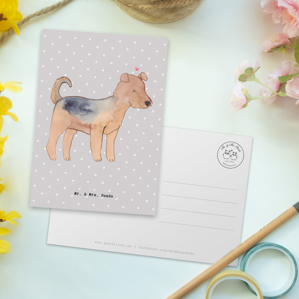Postkarte Airedale Terrier Moment Geschenkkarte, Grußkarte, Karte, Einladung, Ansichtskarte, Geburtstagskarte, Einladungskarte, Dankeskarte, Hund, Hunderasse, Rassehund, Hundebesitzer, Geschenk, Tierfreund, Schenken, Welpe, Airedale Terrier