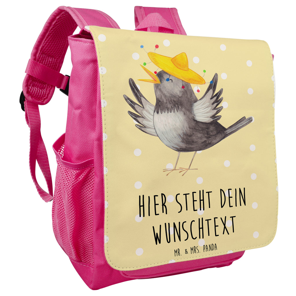 Personalisierter Kinderrucksack Rabe mit Sombrero Personalisierter Rucksack, Kinderrucksack mit Wunschnamen, Kinder Rucksack personalisiert, Rucksack Kindergröße mit Name, Kleiner Rucksack mit individuellem Text, Rucksack mit eigenem Namen, Individueller Kinderrucksack, Rucksack mit Wunschtext, Personalisierter Rucksack für Kinder<br />Kinder Rucksack mit eigenem Design, Tiermotive, Gute Laune, lustige Sprüche, Tiere, Rabe, Vogel, Vögel, Spruch positiv, fröhlich sein, glücklich sein, Glück Spruch, froh, Elster, Motivation