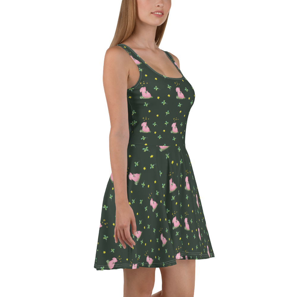 Sommerkleid Glücksschwein Sommerkleid, Kleid, Skaterkleid, Tiermotive, Gute Laune, lustige Sprüche, Tiere, Glücksschwein. Glück, Schwein, Schweinchen, Sterne, Sernchen, Ziele, Träume, Motivation, Glücksbringer