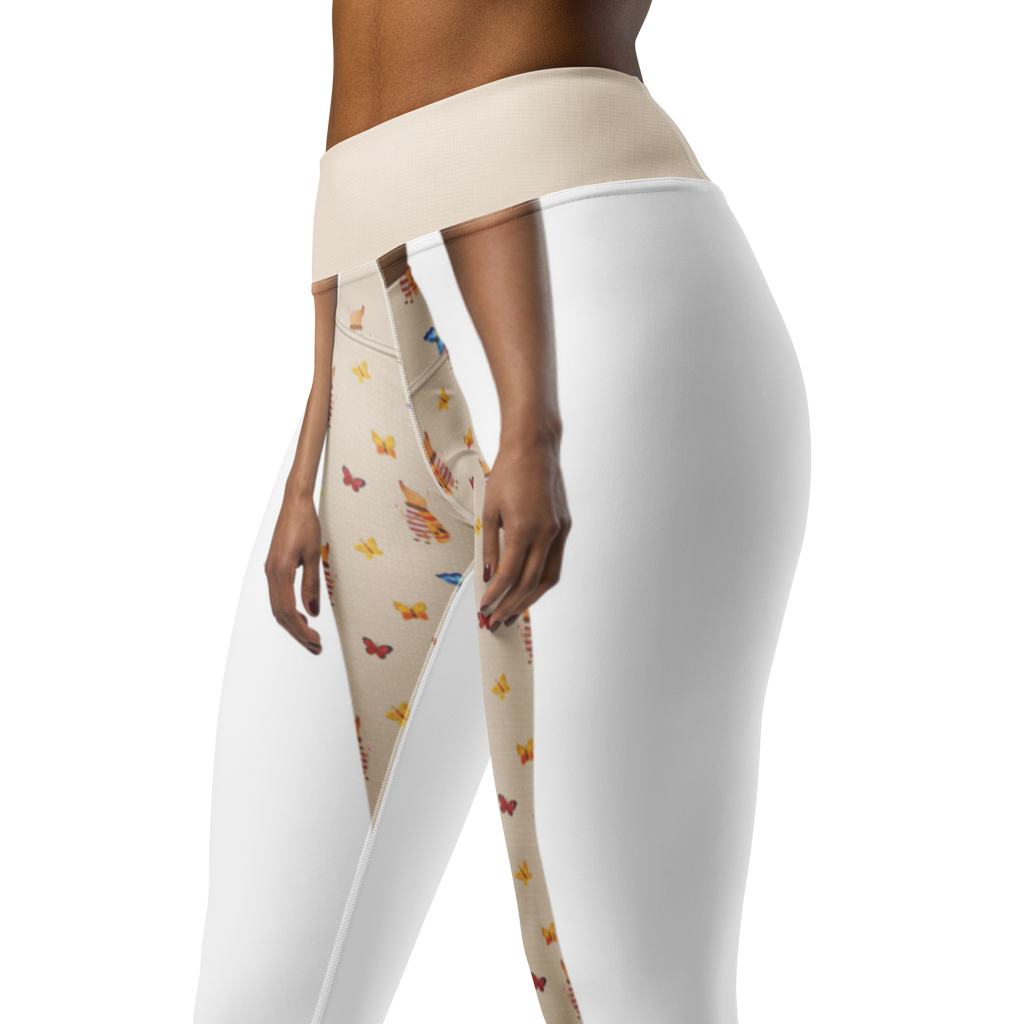 Yogahose Nachtfalter mit Fähnchen Yogapants, Yogaleggings, Yogaleggins, Yogahose Damen, Yogahose, Frauen, Yogahose Mädchen, Yogahose Kinder, Yogahose Herren, Yogahose Männer, Tiermotive, Gute Laune, lustige Sprüche, Tiere, Nachtfalter, Käfer, Spruch lustig, Spruch witzig, süß, niedlich, Küche Deko, Was kostet die Welt