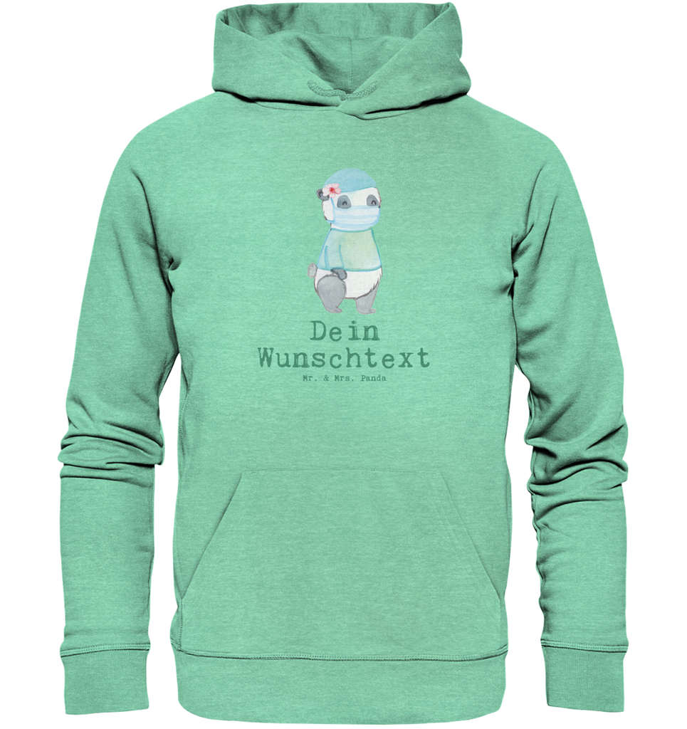 Personalisierter Hoodie Chirurgin mit Herz Personalisierter Hoodie, Namens-Hoodie, Wunschtext-Hoodie, Text-Hoodie, Hoodie mit Spruch, Hoodie mit Logo, Hoodie mit Bild, Hoodie mit Foto, Hoodie mit Design, Hoodie mit Aufdruck, Kapuzenpullover mit Wunschtext, Kapuzenpullover mit Wunschname, Kapuzenpullover mit Namen, Kapuzenpullover personalisiert, Unisex Hoodie personalisiert, Hoodie Männer personalisiert, Hoodie Frauen personalisiert, Kapuzenpullover Männer personalisiert, Kapuzenpullover Frauen personalisiert, Oberteil personalisiert, Beruf, Ausbildung, Jubiläum, Abschied, Rente, Kollege, Kollegin, Geschenk, Schenken, Arbeitskollege, Mitarbeiter, Firma, Danke, Dankeschön, Chirurgin, Unfallchirurgini, Notfallchirurgin, Krankenhaus, Ärztin, Medizinerin