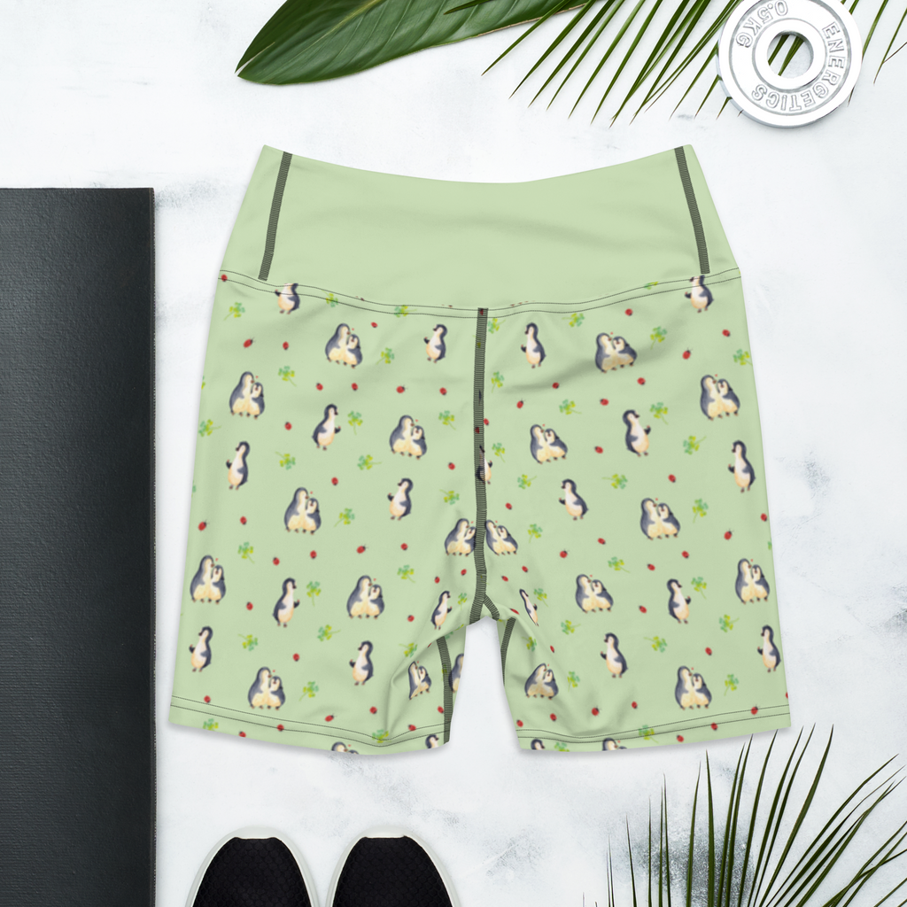Yoga Shorts Pinguin Marienkäfer Yoga Shorts, Yogashorts, Sporthose, Sportshorts, Fitnesshose, Sportshorts Damen, Yoga Shorts Damen, Yogabekleidung, Sportbekleidung, Pinguin, Pinguine, Marienkäfer, Liebe, Wunder, Glück, Freude, Lebensfreude