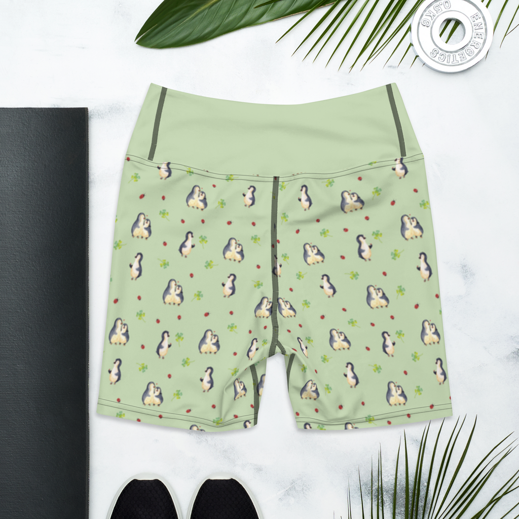 Yoga Shorts Pinguin Marienkäfer Yoga Shorts, Yogashorts, Sporthose, Sportshorts, Fitnesshose, Sportshorts Damen, Yoga Shorts Damen, Yogabekleidung, Sportbekleidung, Pinguin, Pinguine, Marienkäfer, Liebe, Wunder, Glück, Freude, Lebensfreude