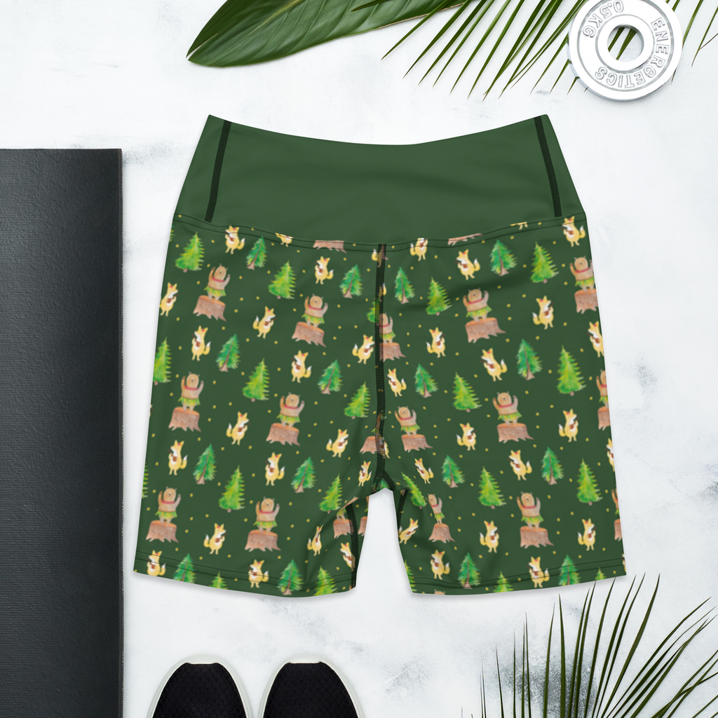 Yoga Shorts Waldtiere Aloha Yoga Shorts, Yogashorts, Sporthose, Sportshorts, Fitnesshose, Sportshorts Damen, Yoga Shorts Damen, Yogabekleidung, Sportbekleidung, Tiermotive, Gute Laune, lustige Sprüche, Tiere, Wald, Waldtiere, Musik, Aloha, Bär, Hase, Igel, Tanzen, Leben, Lachen