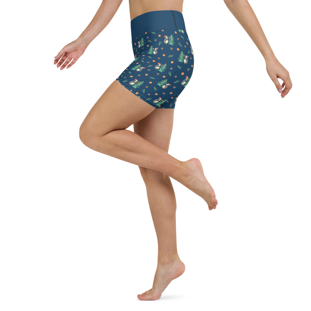 Yoga Shorts Pinguin Weihnachtsbaum