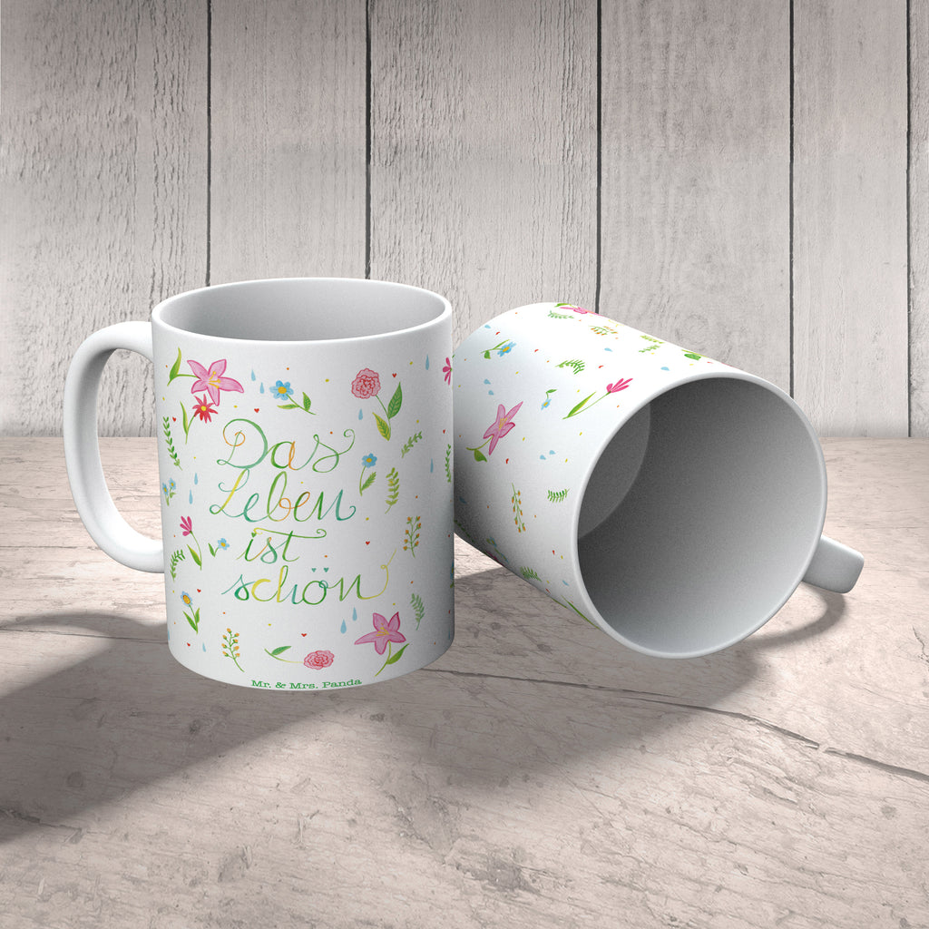 Tasse Blumen Das Leben ist schön Blumen, Blümchen, Das Leben ist schön, Spruch über das Leben, Motivation Spruch, fröhlich sein, glücklich sein Becher, Kaffeetasse, Kaffeebecher, Tee, Frühstück, Büro  Blumen Deko, Frühlings Deko, Sommer Deko, Dekoration, positive Botschaft, Naturliebhaber, Outdoor, Natur, Abenteuer