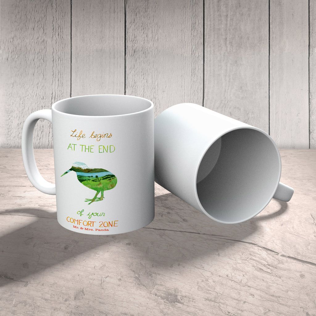 Tasse Kiwi Neuseeland Neuseeland, New Zealand, Kiwi, Kiwivogel, Komfortzone, Life begins, Motivation, Leben, Becher, Kaffeetasse, Kaffeebecher, Tee, Frühstück, Büro  Blumen Deko, Frühlings Deko, Sommer Deko, Dekoration, positive Botschaft, Naturliebhaber, Outdoor, Natur, Abenteuer