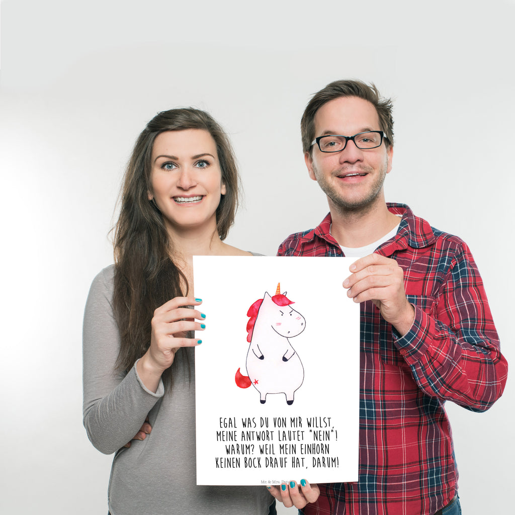 Poster Einhorn wütend Poster, Wandposter, Bild, Wanddeko, Küchenposter, Kinderposter, Wanddeko Bild, Raumdekoration, Wanddekoration, Handgemaltes Poster, Mr. & Mrs. Panda Poster, Designposter, Kunstdruck, Posterdruck, Einhorn, Einhörner, Einhorn Deko, Pegasus, Unicorn, Realität, Ansage, lustlos, nein, Büro, Arbeit, wütend, dumme Fragen, lustig, Spaß, Geschenk