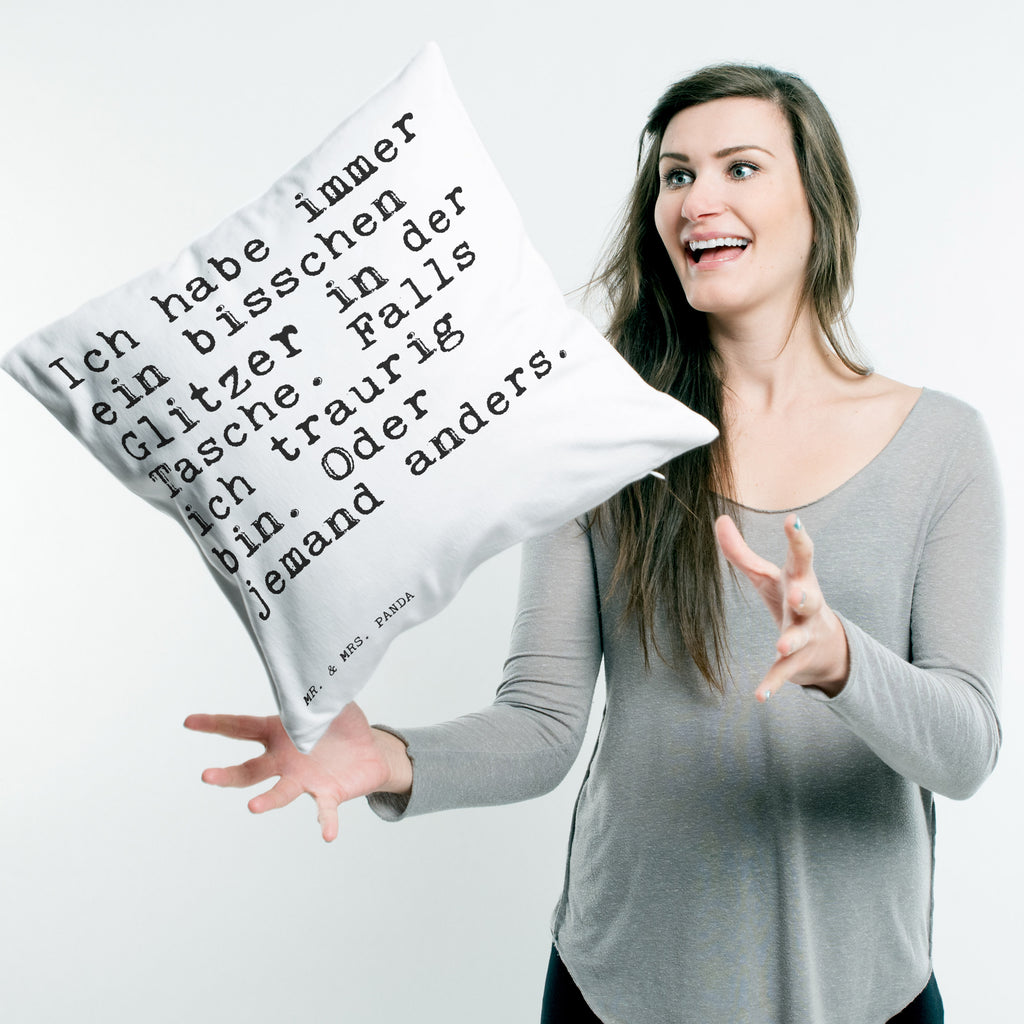 40x40 Kissen Sprüche und Zitate Ich habe immer ein bisschen Glitzer in der Tasche. Falls ich traurig bin. Oder jemand anders. Kissenhülle, Kopfkissen, Sofakissen, Dekokissen, Motivkissen, Spruch, Sprüche, lustig, Weisheiten, Zitate, Spruch Sprüche Weisheiten Zitate Lustig Weisheit Worte