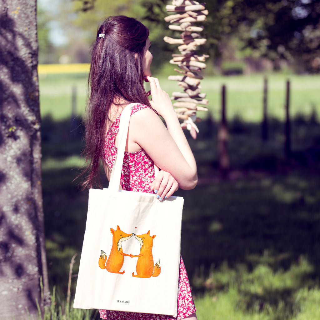 Tragetasche Füchse Liebe Beuteltasche, Beutel, Einkaufstasche, Jutebeutel, Stoffbeutel, Fuchs, Füchse, Fox, Liebe, Liebespaar, Paar, Partner, Freundin, Freund, Ehe, Verlobte, Ehemann, Ehefrau, Liebesbeweis