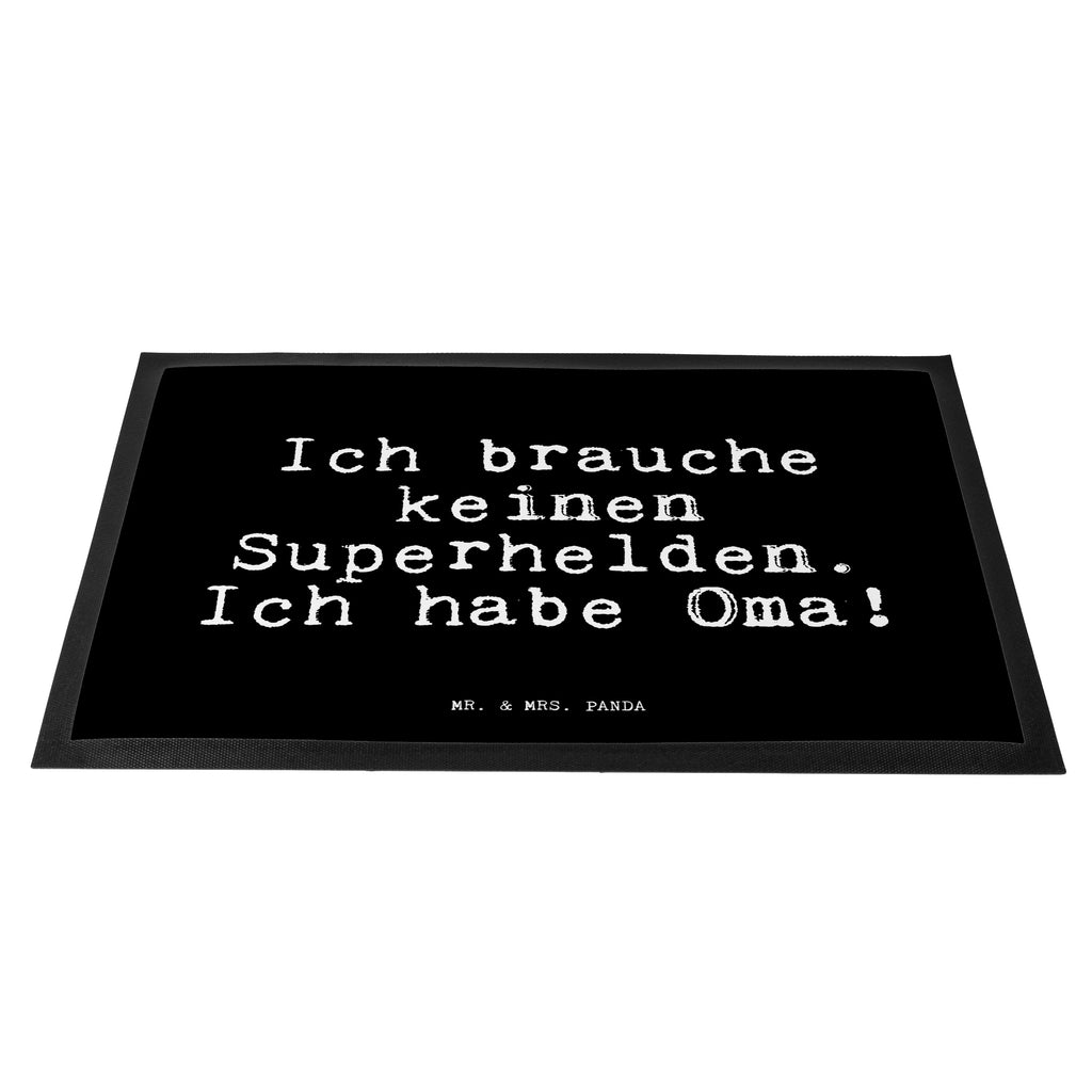 Fußmatte Fun Talk Ich brauche keinen Superhelden. Ich habe Oma! Türvorleger, Schmutzmatte, Fußabtreter, Matte, Schmutzfänger, Fußabstreifer, Schmutzfangmatte, Türmatte, Motivfußmatte, Haustürmatte, Vorleger, Spruch, Sprüche, lustig, Weisheiten, Zitate, Glizer Spruch Sprüche Weisheiten Zitate Lustig Weisheit Worte