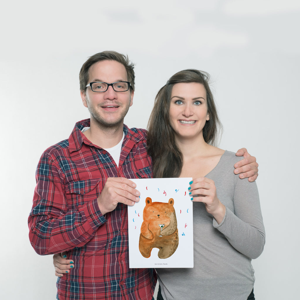 Poster Bär Party Poster, Wandposter, Bild, Wanddeko, Küchenposter, Kinderposter, Wanddeko Bild, Raumdekoration, Wanddekoration, Handgemaltes Poster, Mr. & Mrs. Panda Poster, Designposter, Kunstdruck, Posterdruck, Bär, Teddy, Teddybär, Geburtstag, Geburtstagsgeschenk, Geschenk, Party, Feiern, Abfeiern, Mitbringsel, Gute Laune, Lustig