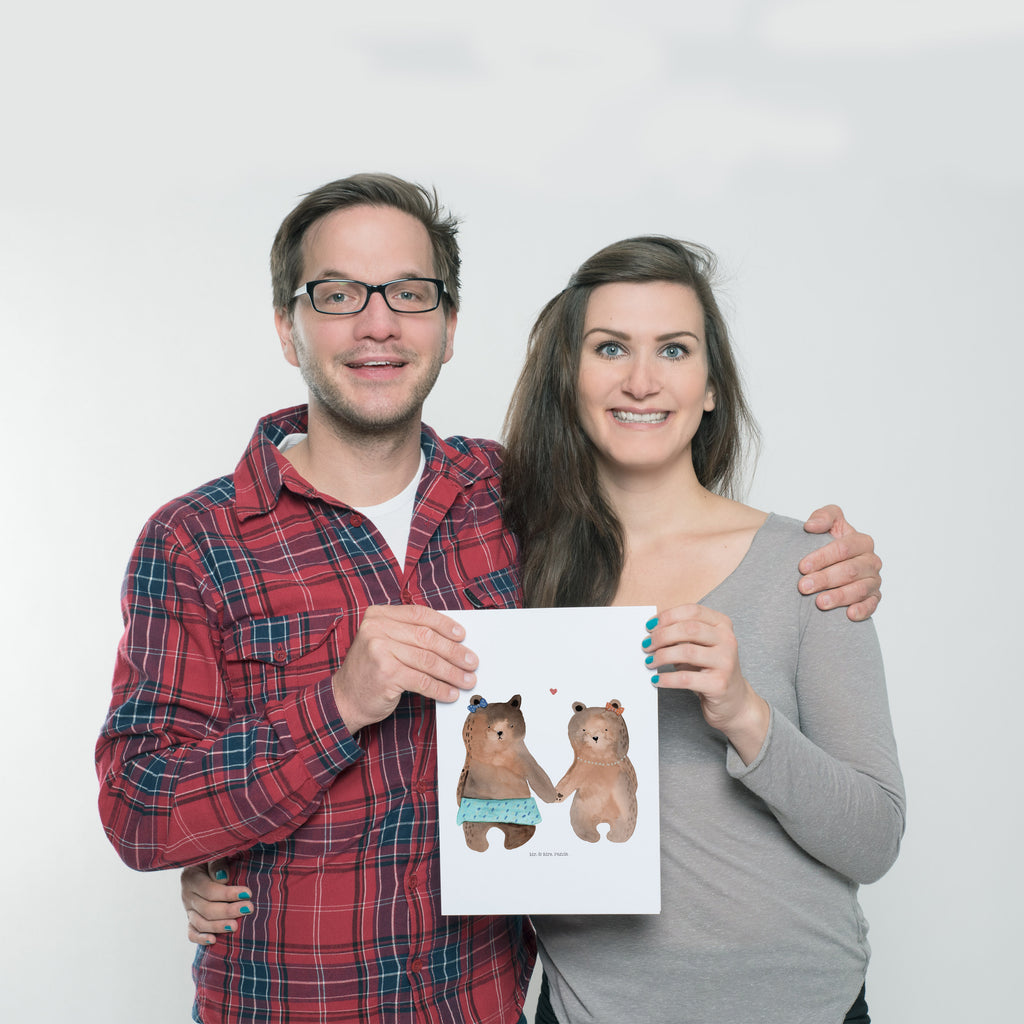 Poster Bär Freundin Poster, Wandposter, Bild, Wanddeko, Küchenposter, Kinderposter, Wanddeko Bild, Raumdekoration, Wanddekoration, Handgemaltes Poster, Mr. & Mrs. Panda Poster, Designposter, Kunstdruck, Posterdruck, Bär, Teddy, Teddybär, Bär Freundin Beste Freund Liebe Liebesbeweis Verliebt Kumpel Kumpeliene