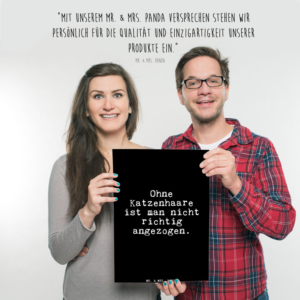 Poster Fun Talk Ohne Katzenhaare ist man nicht richtig angezogen. Poster, Wandposter, Bild, Wanddeko, Küchenposter, Kinderposter, Wanddeko Bild, Raumdekoration, Wanddekoration, Handgemaltes Poster, Mr. & Mrs. Panda Poster, Designposter, Kunstdruck, Posterdruck, Spruch, Sprüche, lustig, Weisheiten, Zitate, Glizer Spruch Sprüche Weisheiten Zitate Lustig Weisheit Worte