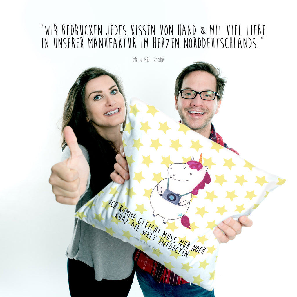 40x40 Kissen Einhorn Fotograf Kissenhülle, Kopfkissen, Sofakissen, Dekokissen, Motivkissen, Einhorn, Einhörner, Einhorn Deko, Pegasus, Unicorn, Fotograf, Fotografie, Kamera, Reisen, Weltreise, Weltenbummler, Urlaub, Tourist, Kurztrip, Reise, Städtereise