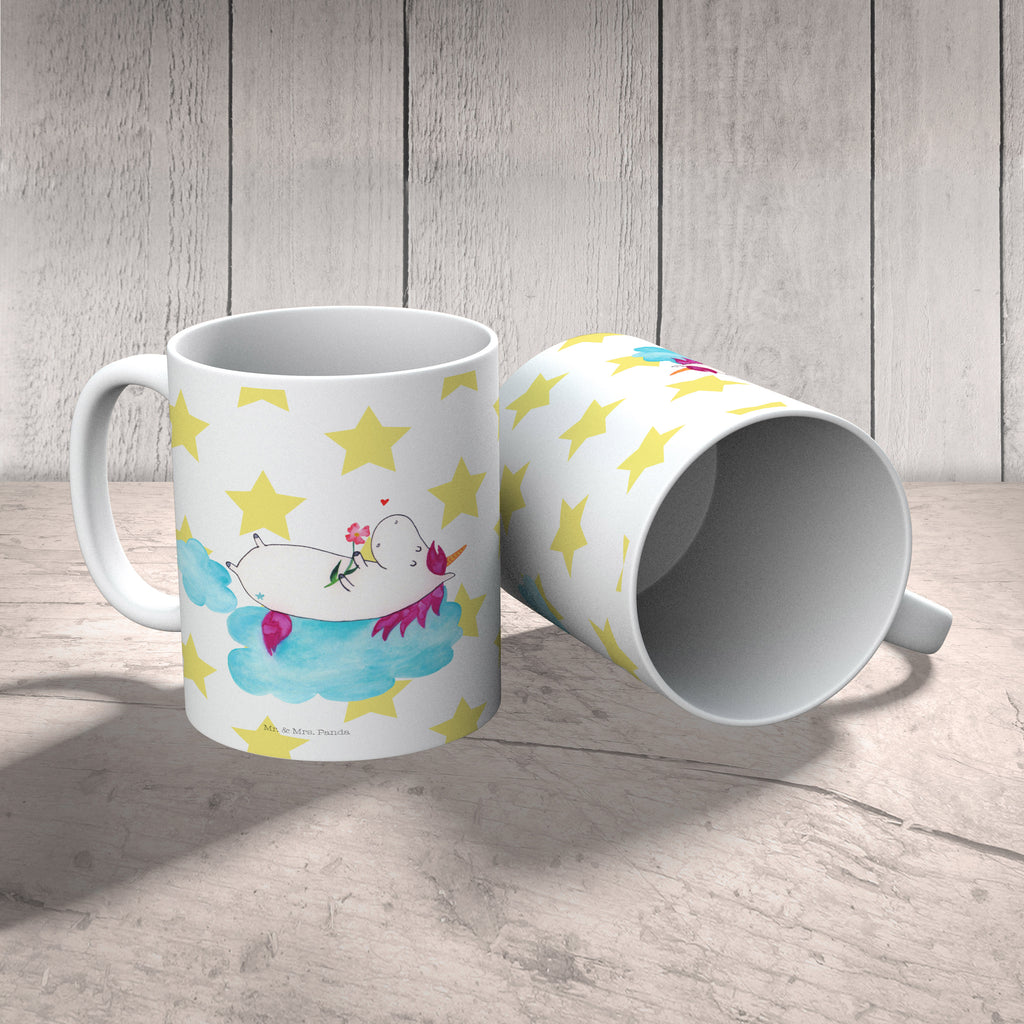Tasse Einhorn verliebt auf Wolke Einhorn, Einhörner, Unicorn, verliebt, Liebe, Liebesbeweis, Freundin, Wolke Becher, Kaffeetasse, Kaffeebecher, Tee, Frühstück, Büro  Einhorn, Einhörner, Einhorn Deko, Pegasus, Unicorn