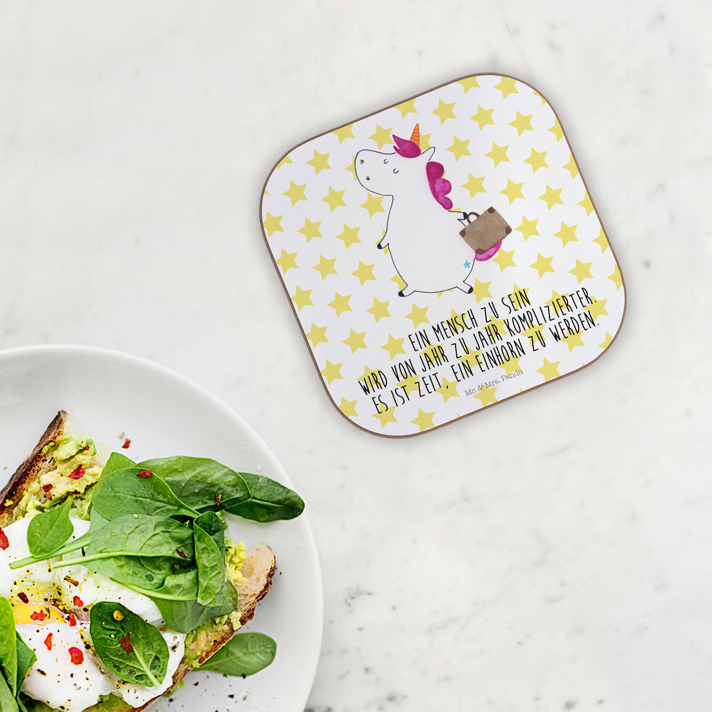 Quadratische Untersetzer Einhorn Koffer Bierdeckel, Glasuntersetzer, Untersetzer Gläser, Getränkeuntersetzer, Einhorn, Einhörner, Einhorn Deko, Pegasus, Unicorn, unicorn, Koffer, Verreisen, Reise, Gepäck, Abenteuer, Erwachsen, Kind, albern, Spaß, lustig, witzig