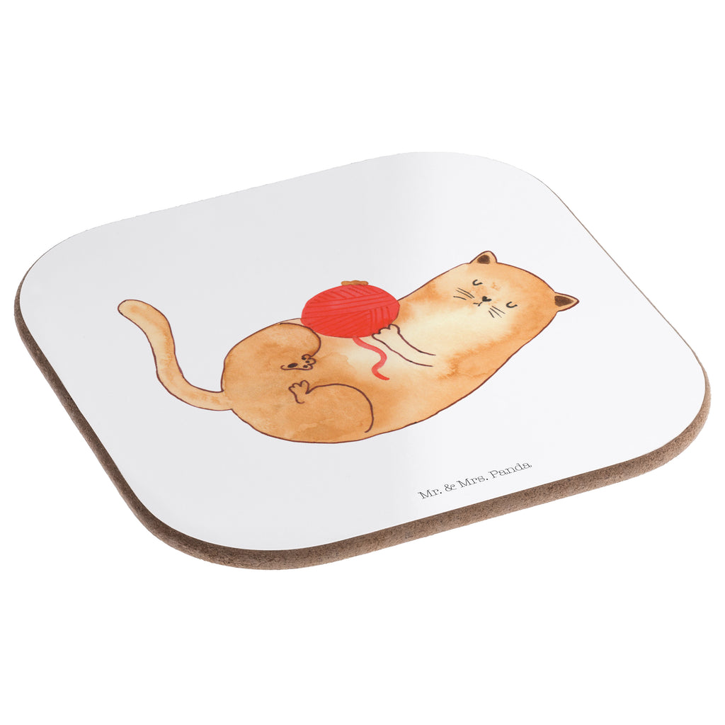 Quadratische Untersetzer Katzen Wollknäul Bierdeckel, Glasuntersetzer, Untersetzer Gläser, Getränkeuntersetzer, Katze, Katzenmotiv, Katzenfan, Katzendeko, Katzenfreund, Katzenliebhaber, Katzenprodukte, Katzenartikel, Katzenaccessoires, Katzensouvenirs, Katzenliebhaberprodukte, Katzenmotive, Katzen, Kater, Mietze, Cat, Cats, Katzenhalter, Katzenbesitzerin, Haustier, Wollknäuel, Wolle, Spielen, Spiel, verspielt