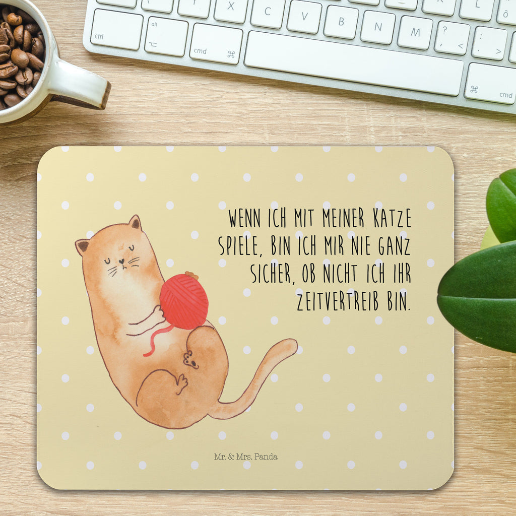 Mauspad Katzen Wollknäul Mousepad, Computer zubehör, Büroausstattung, PC Zubehör, Arbeitszimmer, Mauspad, Einzigartiges Mauspad, Designer Mauspad, Katze, Katzenmotiv, Katzenfan, Katzendeko, Katzenfreund, Katzenliebhaber, Katzenprodukte, Katzenartikel, Katzenaccessoires, Katzensouvenirs, Katzenliebhaberprodukte, Katzenmotive, Katzen, Kater, Mietze, Cat, Cats, Katzenhalter, Katzenbesitzerin, Haustier, Wollknäuel, Wolle, Spielen, Spiel, verspielt