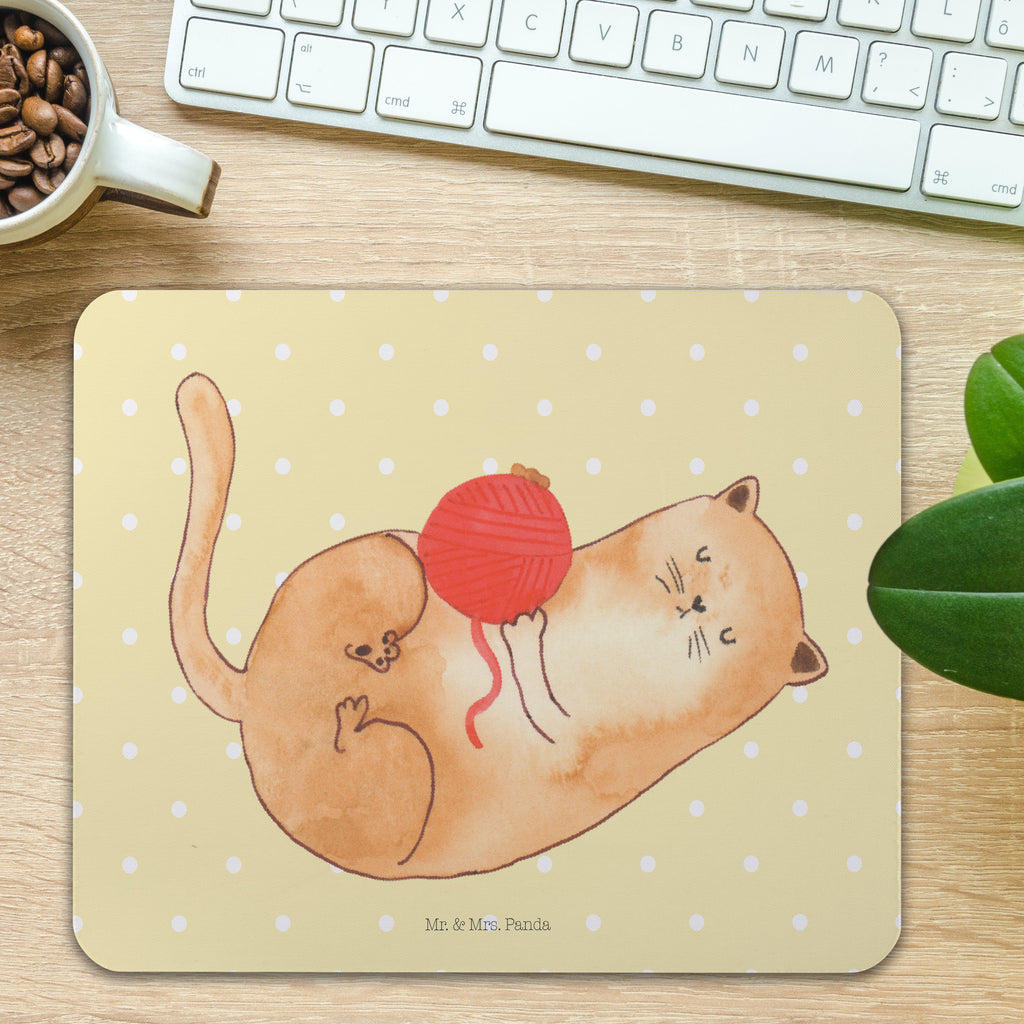 Mauspad Katzen Wollknäul Mousepad, Computer zubehör, Büroausstattung, PC Zubehör, Arbeitszimmer, Mauspad, Einzigartiges Mauspad, Designer Mauspad, Katze, Katzenmotiv, Katzenfan, Katzendeko, Katzenfreund, Katzenliebhaber, Katzenprodukte, Katzenartikel, Katzenaccessoires, Katzensouvenirs, Katzenliebhaberprodukte, Katzenmotive, Katzen, Kater, Mietze, Cat, Cats, Katzenhalter, Katzenbesitzerin, Haustier, Wollknäuel, Wolle, Spielen, Spiel, verspielt
