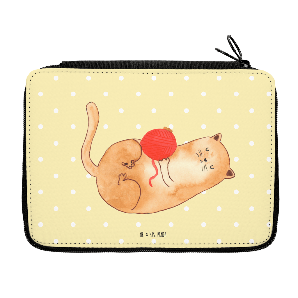 Federmappe Katzen Wollknäul Federmappe, Stiftetasche, Stifte Etui, Schule, Einschulung, Geschenk, Kind, Schüler, Schülerin, Stifterolle, Federmäppchen, Motiv, Grundschule, Federmäppchen bedruckt, Büro Stifte Etui, Bestückte Federmappe, Kinder Federmappe, Federmappe Einschulung, Katze, Katzenmotiv, Katzenfan, Katzendeko, Katzenfreund, Katzenliebhaber, Katzenprodukte, Katzenartikel, Katzenaccessoires, Katzensouvenirs, Katzenliebhaberprodukte, Katzenmotive, Katzen, Kater, Mietze, Cat, Cats, Katzenhalter, Katzenbesitzerin, Haustier, Wollknäuel, Wolle, Spielen, Spiel, verspielt