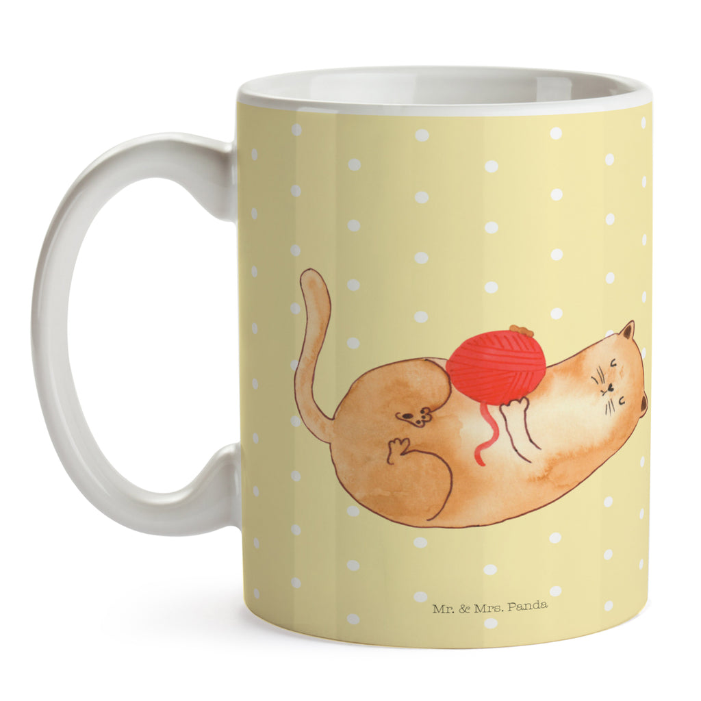 Tasse Katzen Wollknäul Katzen, Katze, Kater, Mietze, Cat, Cats, Katzenhalter, Katzenbesitzerin, Haustier, Wollknäuel, Wolle, Spielen, Spiel, verspielt,	 Becher, Kaffeetasse, Kaffeebecher, Tee, Frühstück, Büro  Katze, Katzenmotiv, Katzenfan, Katzendeko, Katzenfreund, Katzenliebhaber, Katzenprodukte, Katzenartikel, Katzenaccessoires, Katzensouvenirs, Katzenliebhaberprodukte, Katzenmotive