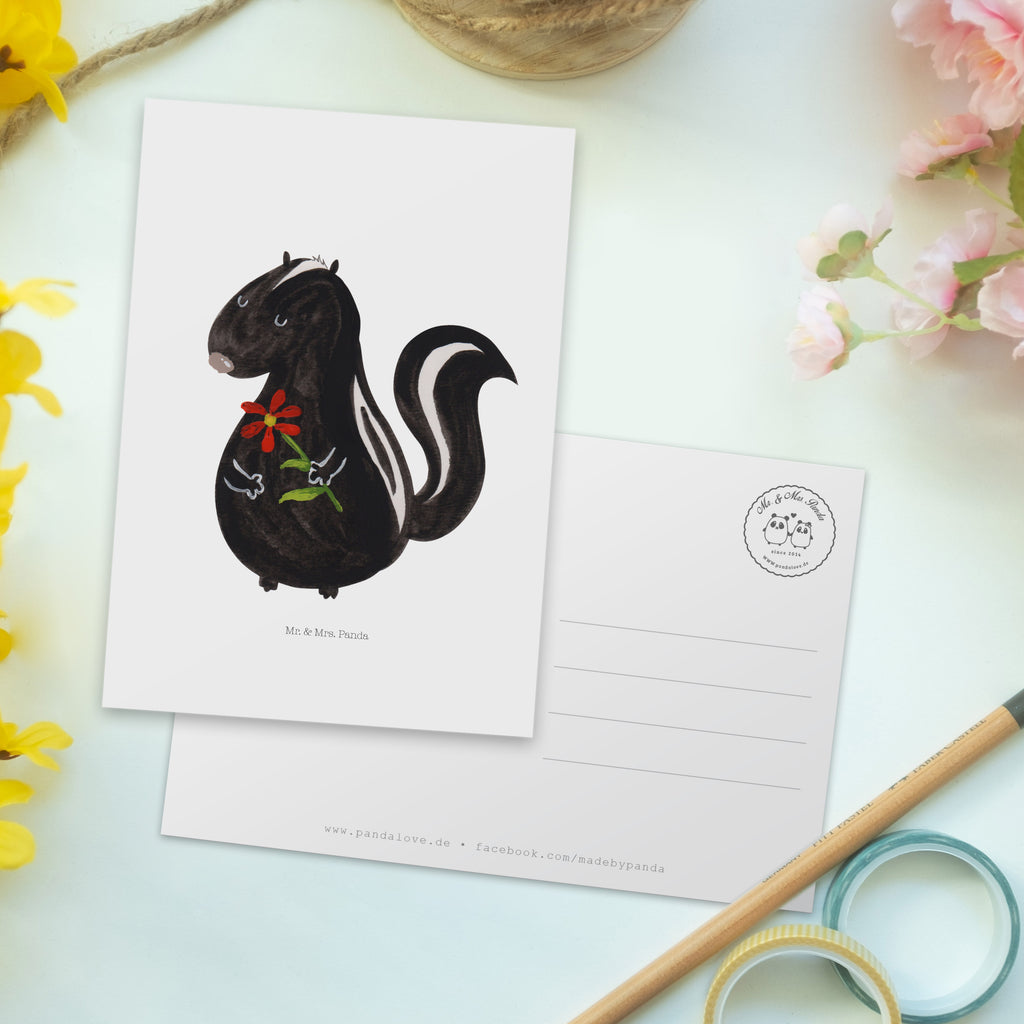 Postkarte Stinktier Blume Geschenkkarte, Grußkarte, Karte, Einladung, Ansichtskarte, Geburtstagskarte, Einladungskarte, Dankeskarte, Stinktier, Skunk, Wildtier, Raubtier, Stinker, Stinki, Tagträumer, verträumt, Dreams, Träume
