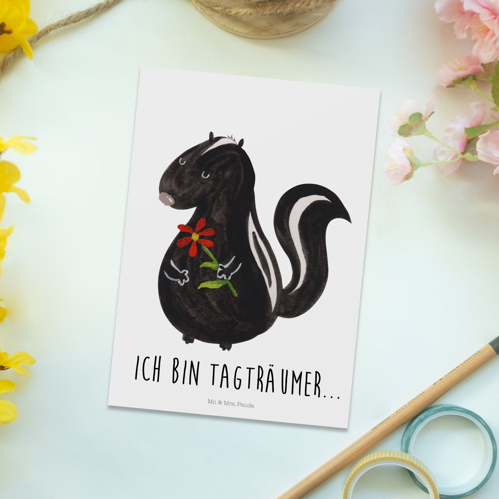 Postkarte Stinktier Blume Geschenkkarte, Grußkarte, Karte, Einladung, Ansichtskarte, Geburtstagskarte, Einladungskarte, Dankeskarte, Stinktier, Skunk, Wildtier, Raubtier, Stinker, Stinki, Tagträumer, verträumt, Dreams, Träume