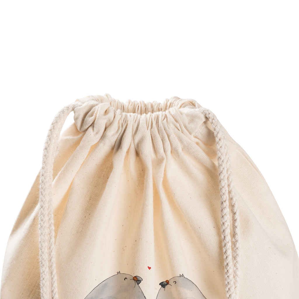 Sportbeutel Turteltauben Liebe Turnbeutel, Beutel, Sporttasche, Tasche, Stoffbeutel, Liebe, Partner, Freund, Freundin, Ehemann, Ehefrau, Heiraten, Verlobung, Heiratsantrag, Liebesgeschenk, Jahrestag, Hocheitstag, Turteltauben, Turteltäubchen, Tauben, Verliebt, Verlobt, Verheiratet, Geschenk Freundin, Geschenk Freund, Liebesbeweis, Hochzeitstag, Geschenk Hochzeit