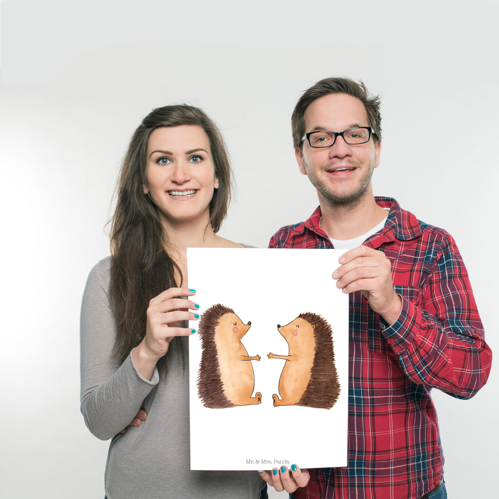 Poster Igel Liebe Poster, Wandposter, Bild, Wanddeko, Küchenposter, Kinderposter, Wanddeko Bild, Raumdekoration, Wanddekoration, Handgemaltes Poster, Mr. & Mrs. Panda Poster, Designposter, Kunstdruck, Posterdruck, Liebe, Partner, Freund, Freundin, Ehemann, Ehefrau, Heiraten, Verlobung, Heiratsantrag, Liebesgeschenk, Jahrestag, Hocheitstag, Verliebt, Verlobt, Verheiratet, Geschenk, Liebesbeweis, Hochzeitstag, Hochzeit, Igel