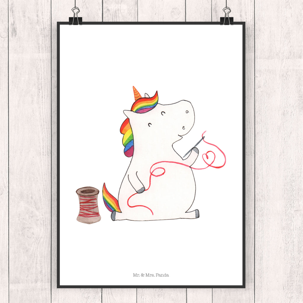 Poster Einhorn Näherin Poster, Wandposter, Bild, Wanddeko, Küchenposter, Kinderposter, Wanddeko Bild, Raumdekoration, Wanddekoration, Handgemaltes Poster, Mr. & Mrs. Panda Poster, Designposter, Kunstdruck, Posterdruck, Einhorn, Einhörner, Einhorn Deko, Pegasus, Unicorn, Näherin, nähen, Mädchen, Freundin, Häkeln, Stricken, basteln, Nähzimmer