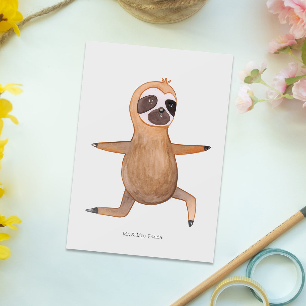 Postkarte Faultier  Yoga Geschenkkarte, Grußkarte, Karte, Einladung, Ansichtskarte, Geburtstagskarte, Einladungskarte, Dankeskarte, Faultier, Faultier Geschenk, Faultier Deko, Faultiere, faul, Lieblingstier, Yoga, Namaste, Krieger, Yogaübungen, Meditation, Atmung, Gelassenheit, Entspannung